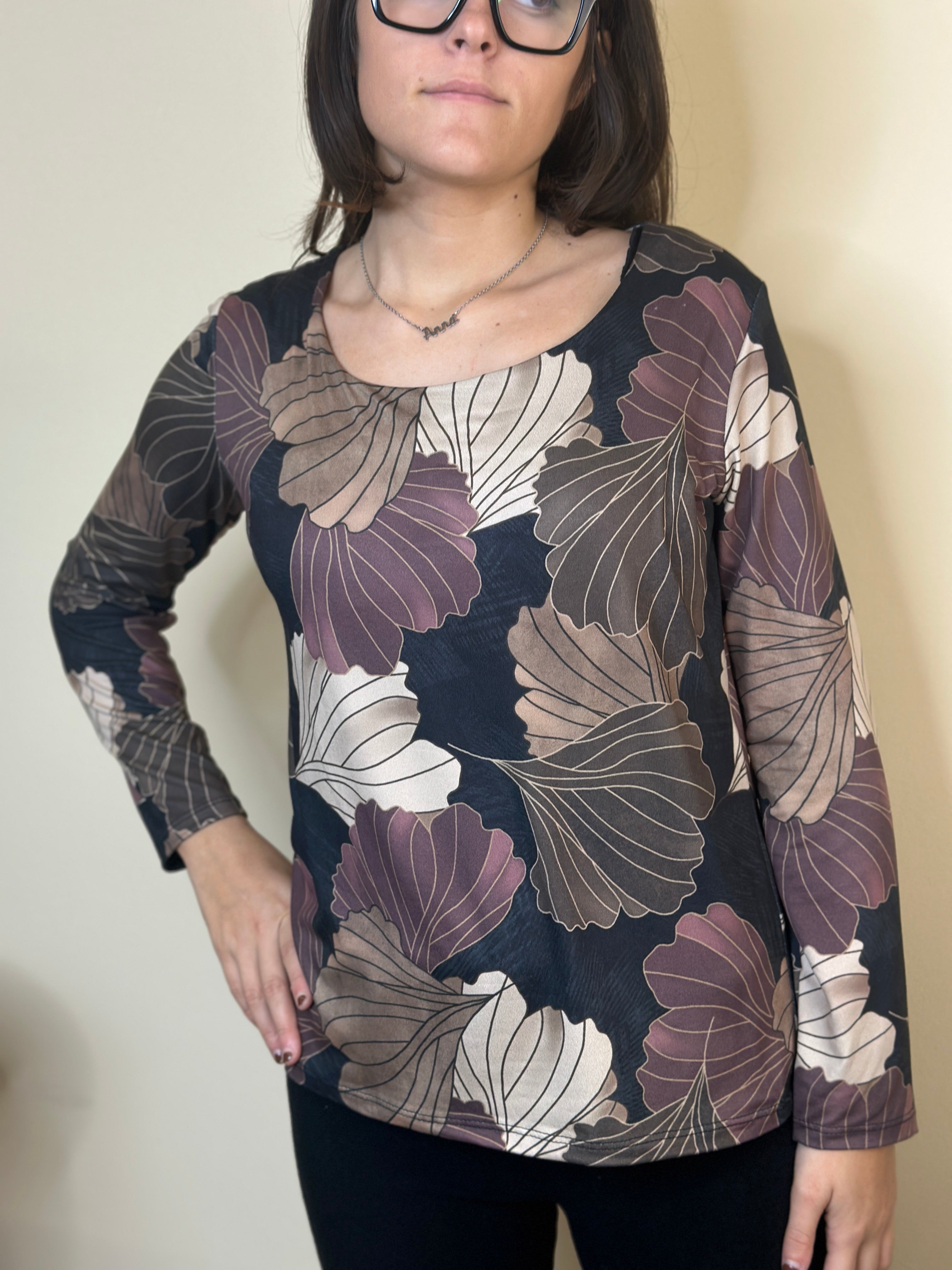 Maglia elasticizzata floreale