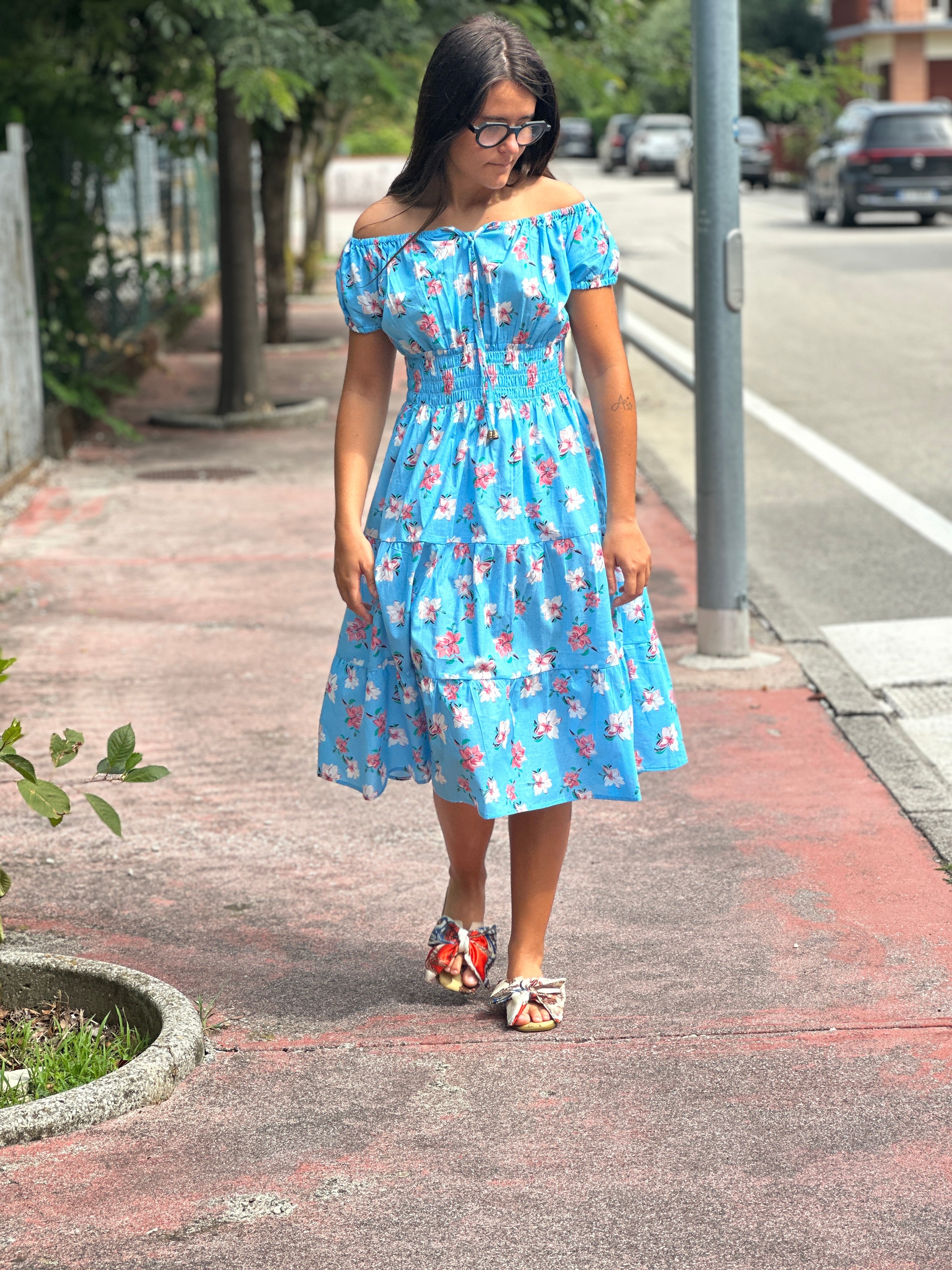 Abito bon ton azzurro