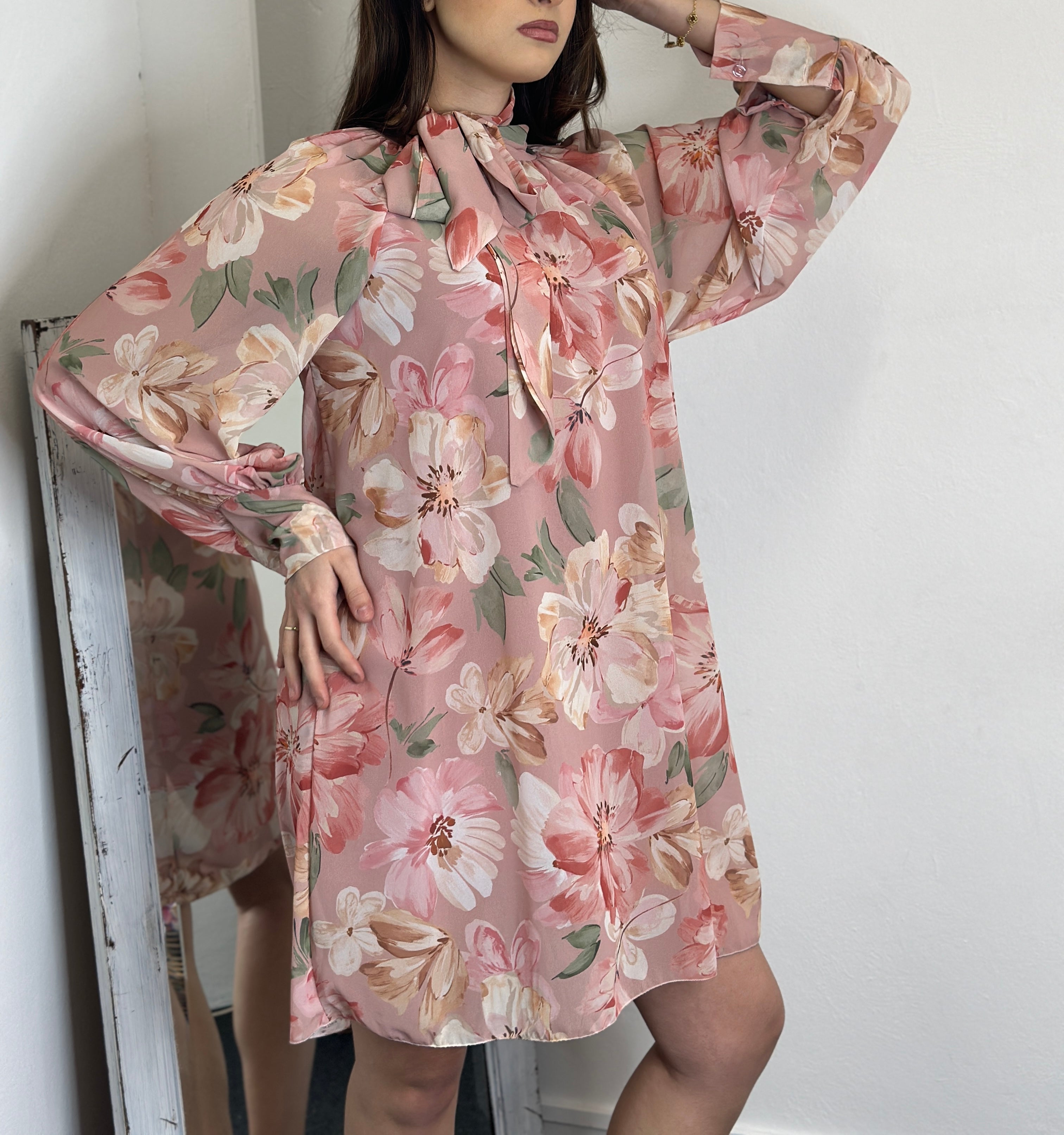 Abito Yasmin Rosa