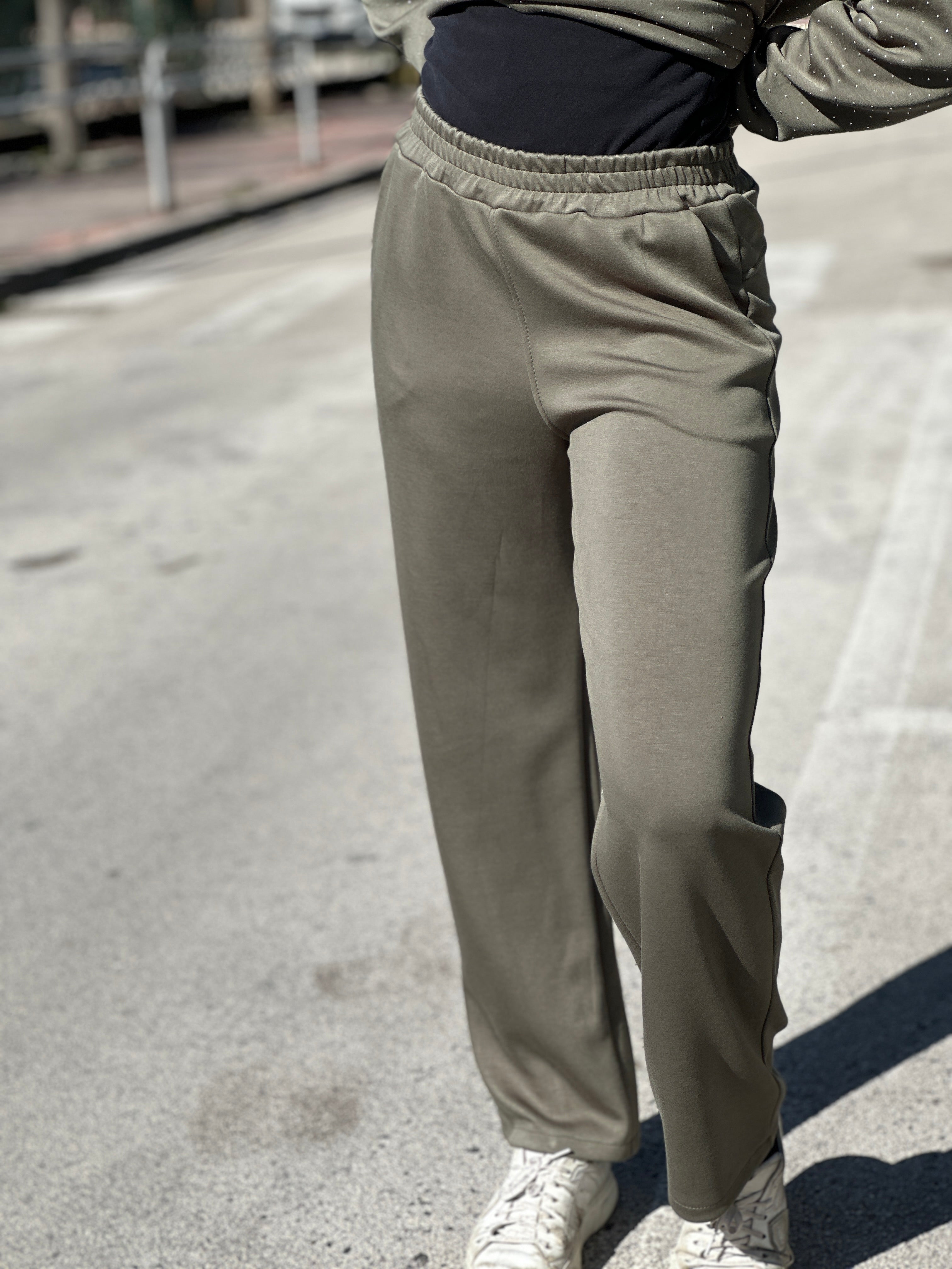 Pantalone tuta Street muschio