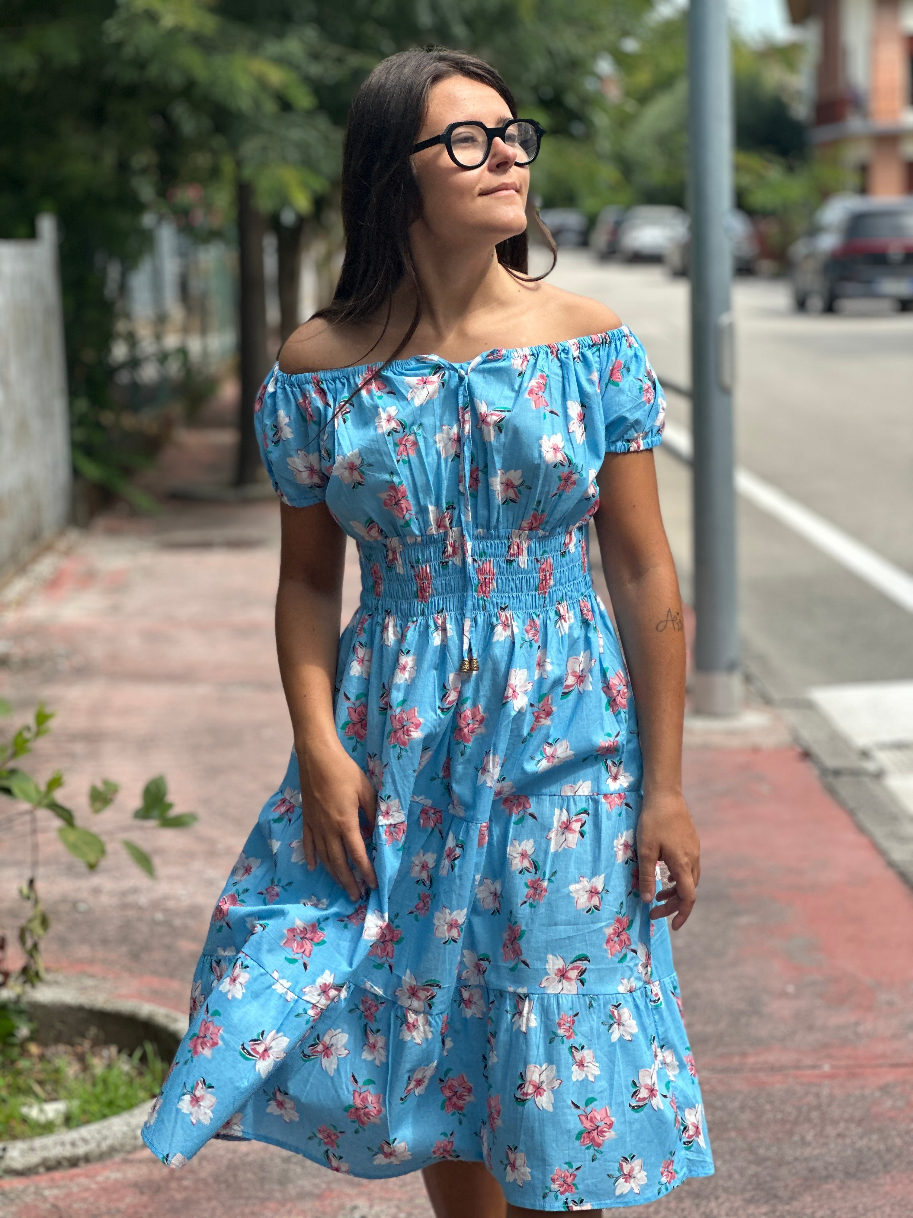 Abito bon ton azzurro