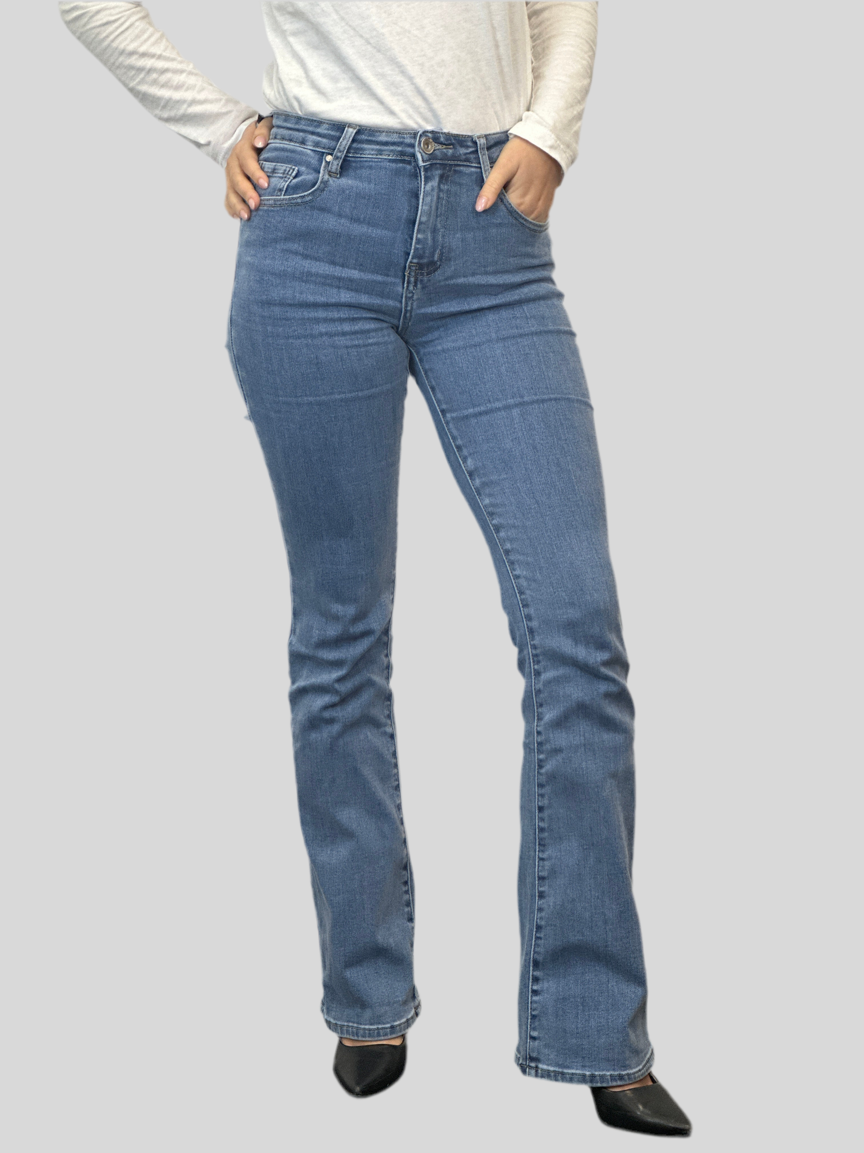 Jeans zampa chiaro