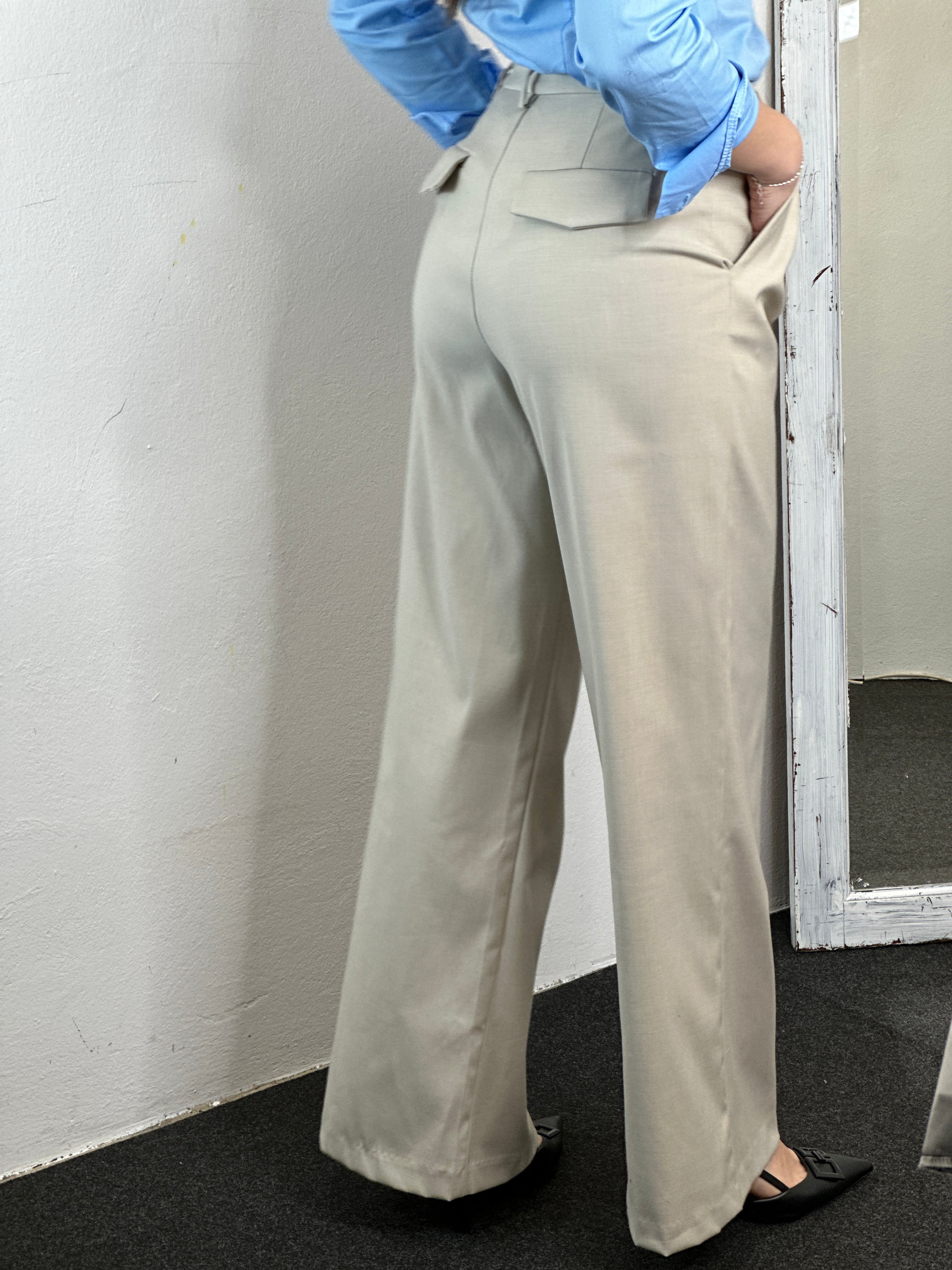 Pantalone Mina