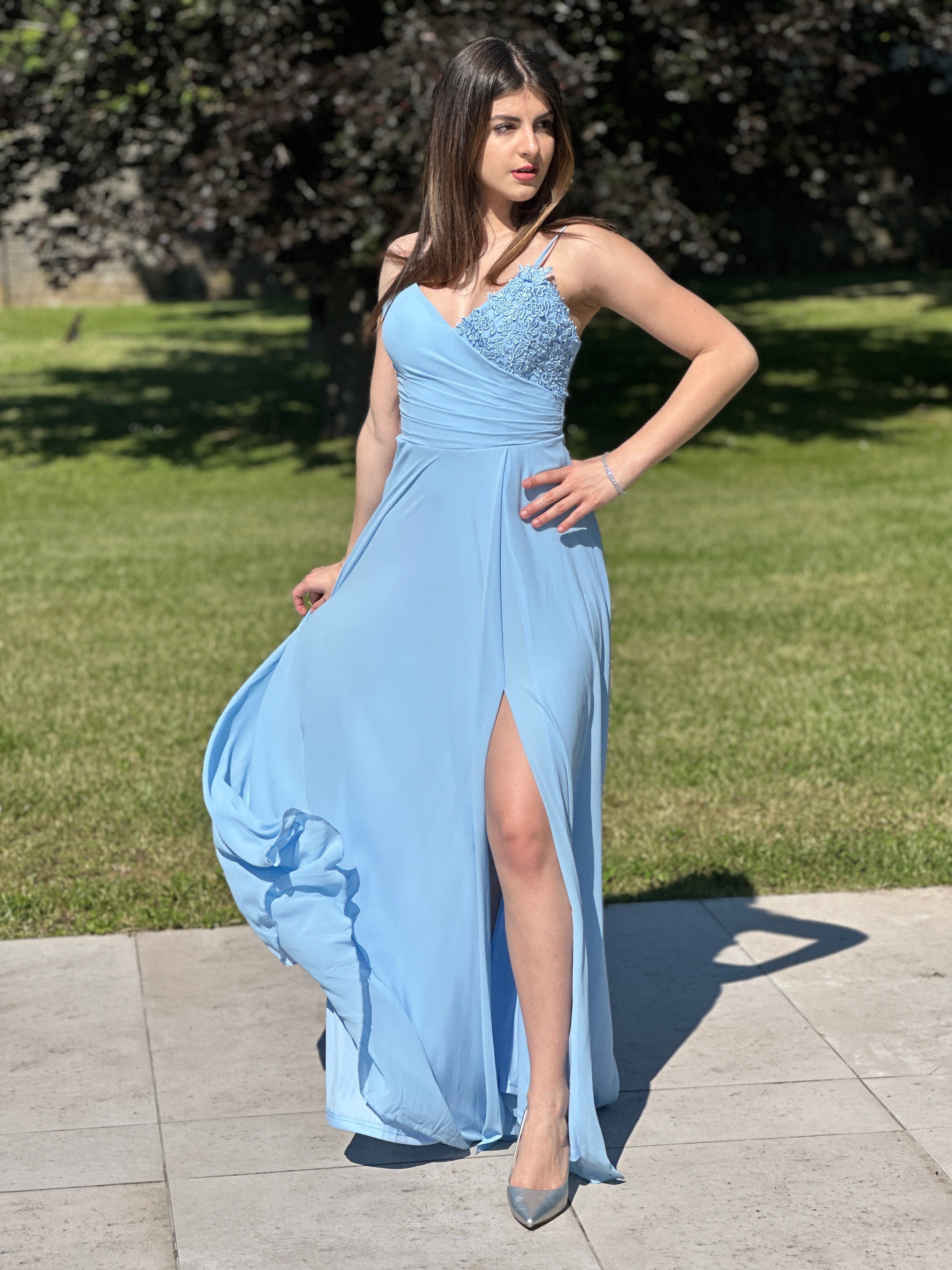 Abito azzurro cielo