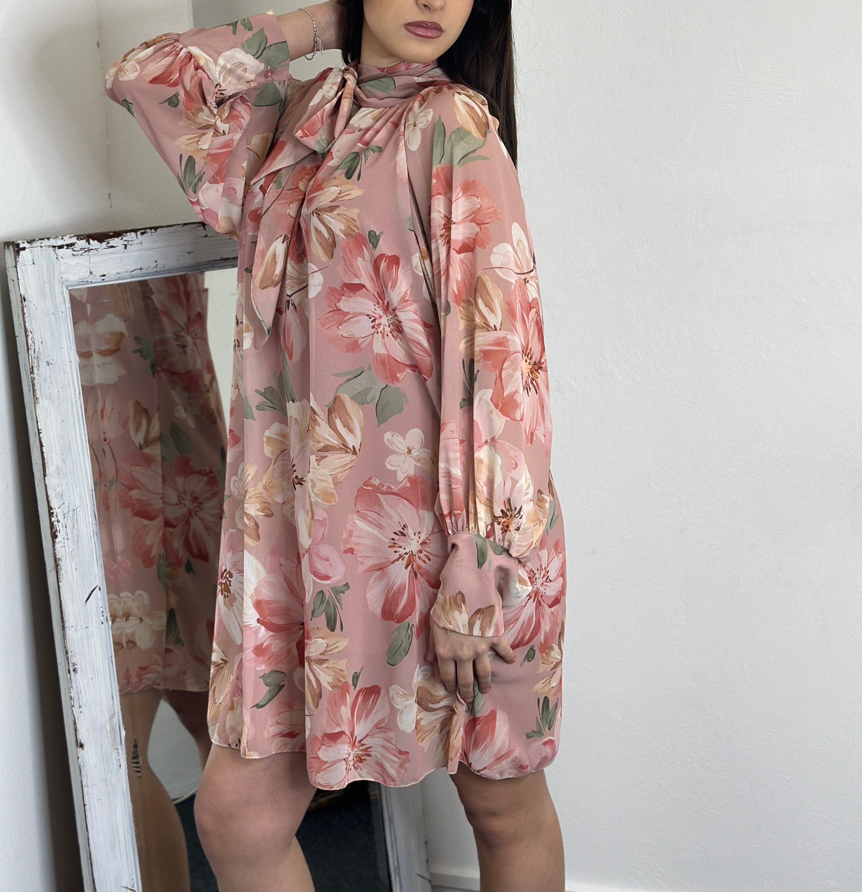 Abito Yasmin Rosa
