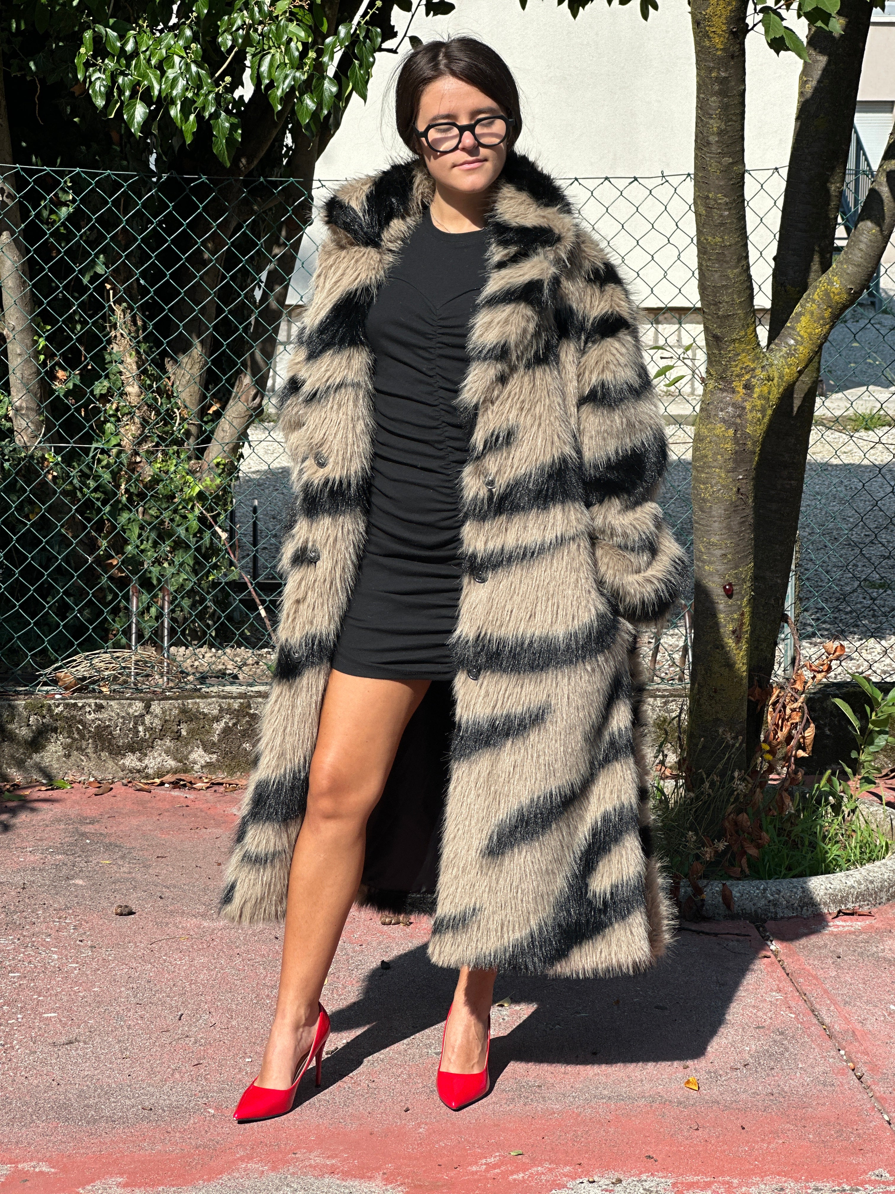 EcoPelliccia cappotto zebrata