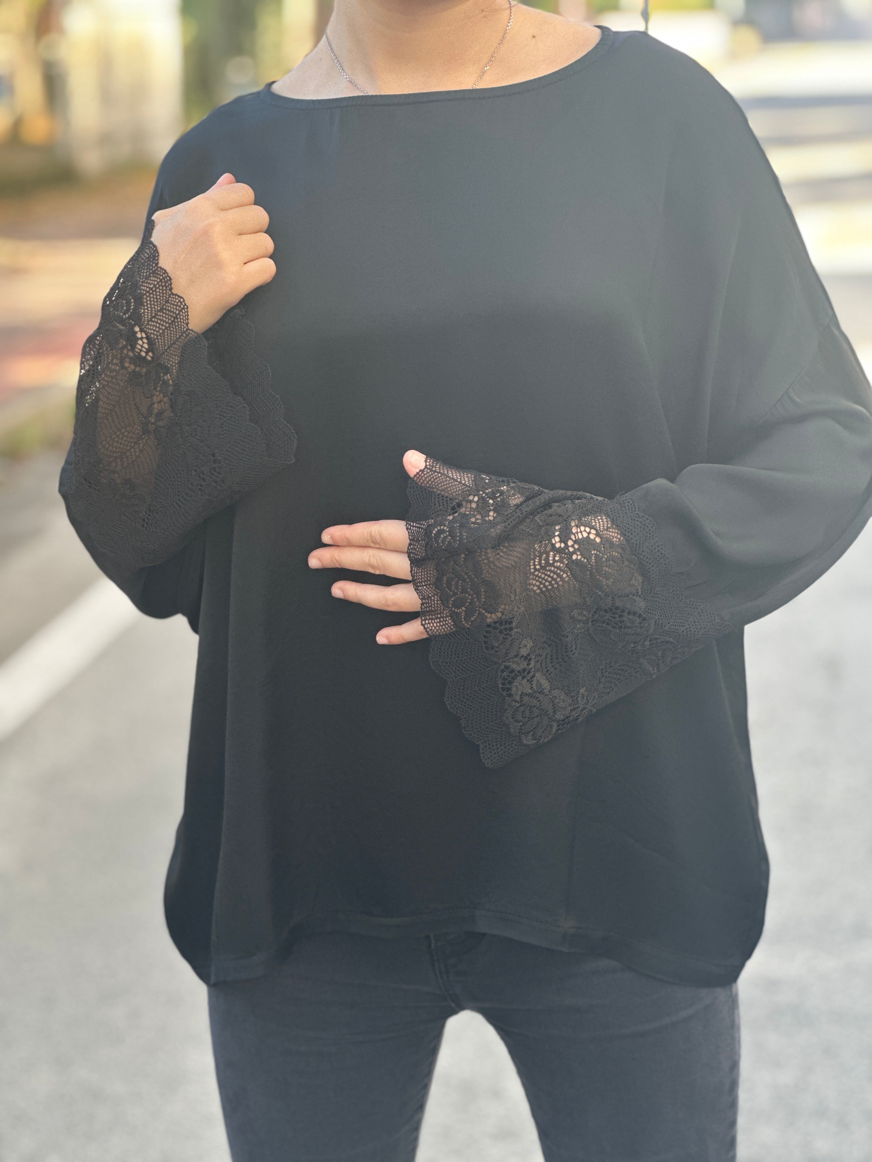 Camicia raso nera brand Altamira